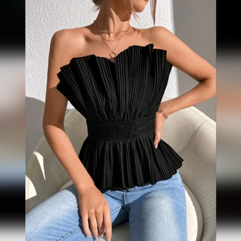 New Solid Pleated Tube Top